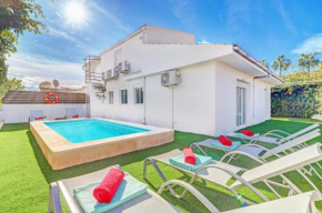 Villa Casa Pascual by Villa Plus